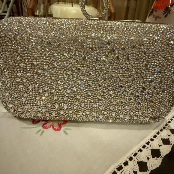 House of Harlow 1960 Silver Crystal Clutch! - Picture 13 of 13